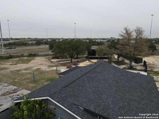 Image 27 of 33 For 1600 General Mcmullen S