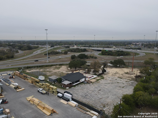 Image 32 of 33 For 1600 General Mcmullen S