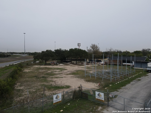 Image 9 of 33 For 1600 General Mcmullen S