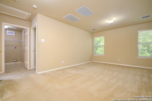 Image 12 of 13 For 8502 Branch Hollow