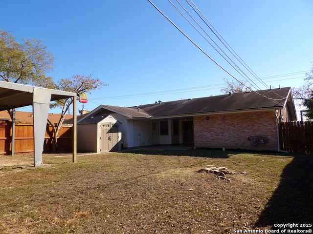 Image 11 of 21 For 5637 Walzem  