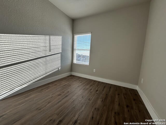 Image 15 of 19 For 119 Avenue Ventana