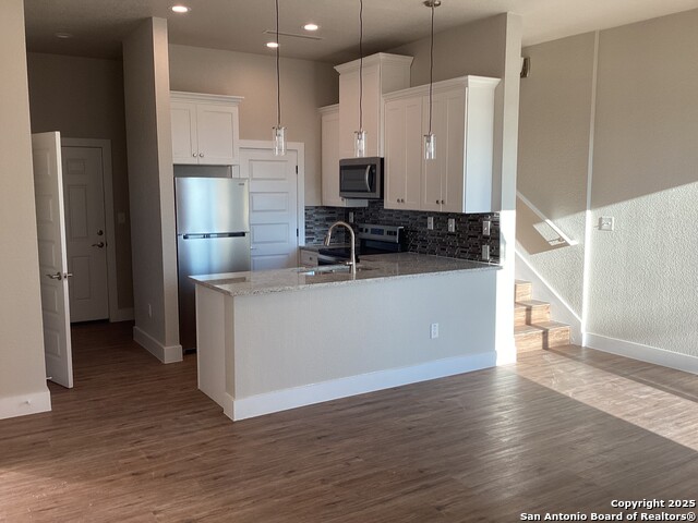 Image 5 of 19 For 119 Avenue Ventana