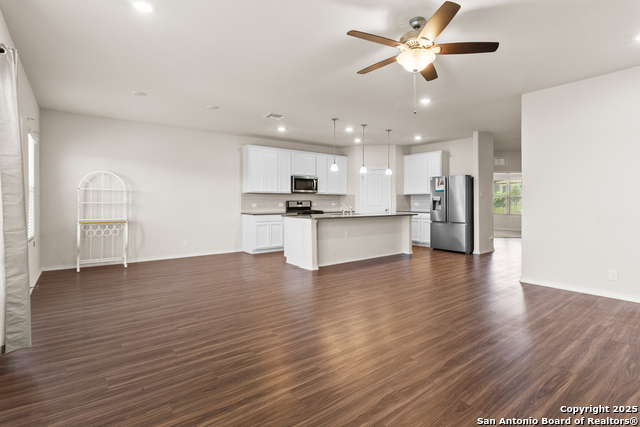 Image 7 of 25 For 6822 Titan Park