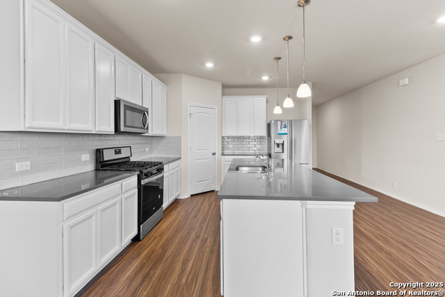 Image 9 of 25 For 6822 Titan Park