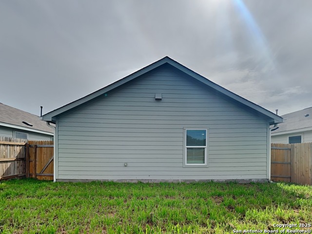 Image 15 of 16 For 7319 Rosada  