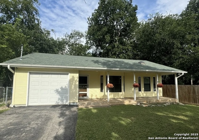 Image 2 of 23 For 1291 Edgewater