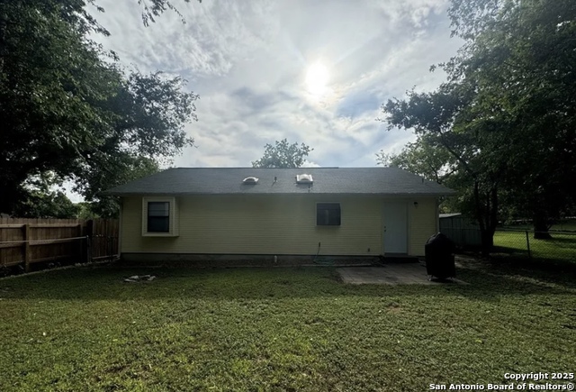 Image 22 of 23 For 1291 Edgewater