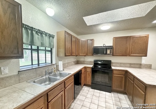 Image 6 of 23 For 1291 Edgewater