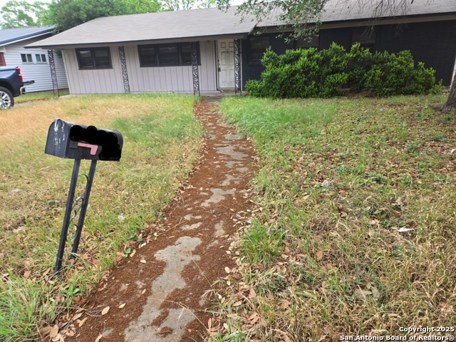 Details for 105 Moss N , Seguin, TX 78155