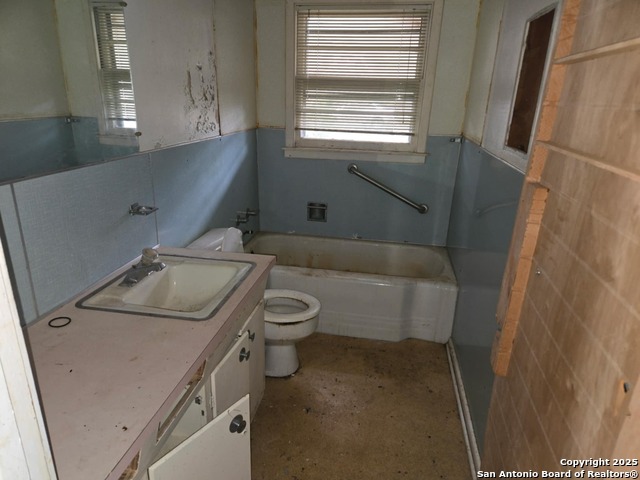 Image 19 of 34 For 105 Moss N