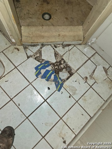 Image 21 of 34 For 105 Moss N