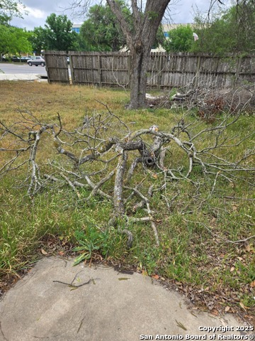 Image 25 of 34 For 105 Moss N