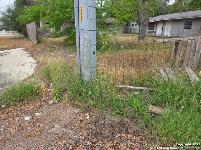 Image 34 of 34 For 105 Moss N