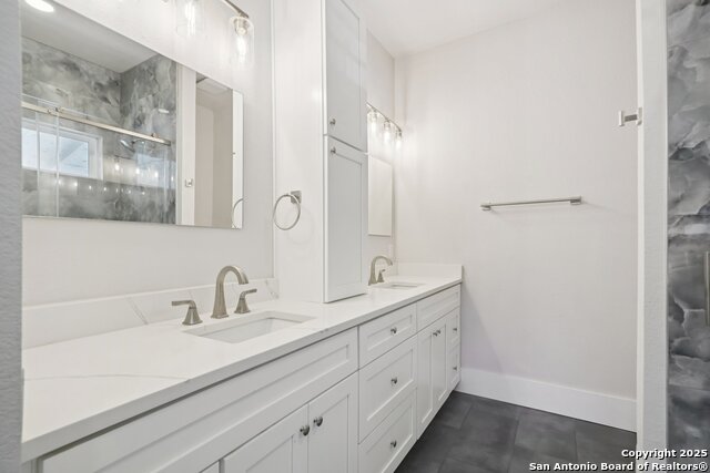 Image 16 of 32 For 524 Hunstock