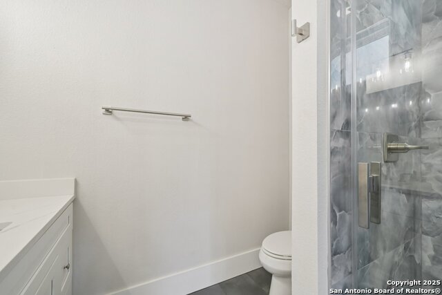 Image 18 of 32 For 524 Hunstock