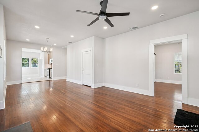 Image 6 of 32 For 524 Hunstock