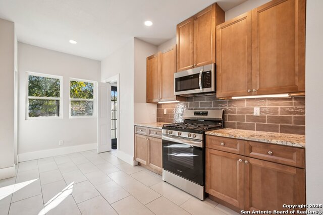 Image 9 of 32 For 524 Hunstock