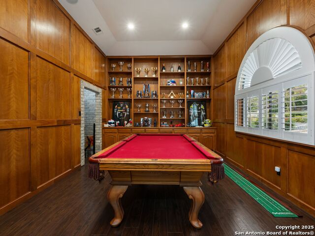 Image 8 of 47 For 6643 Wagner Way