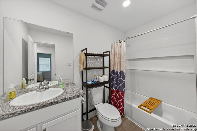 Image 19 of 25 For 13711 Haystack Rdg