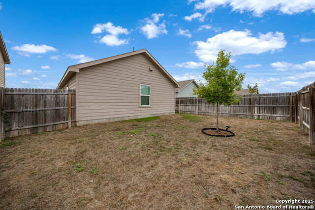 Image 24 of 25 For 13711 Haystack Rdg