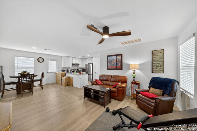 Image 6 of 25 For 13711 Haystack Rdg