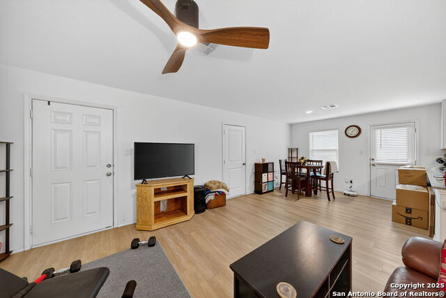 Image 7 of 25 For 13711 Haystack Rdg