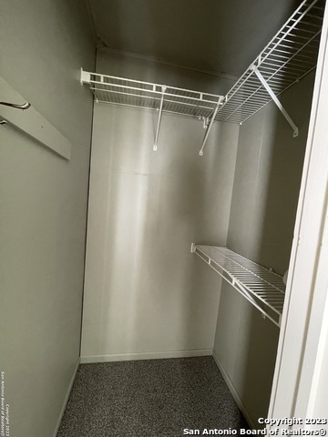 Image 25 of 39 For 935 Allen Ave