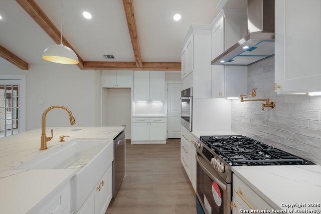 Image 20 of 36 For 6006 Forest Ledge