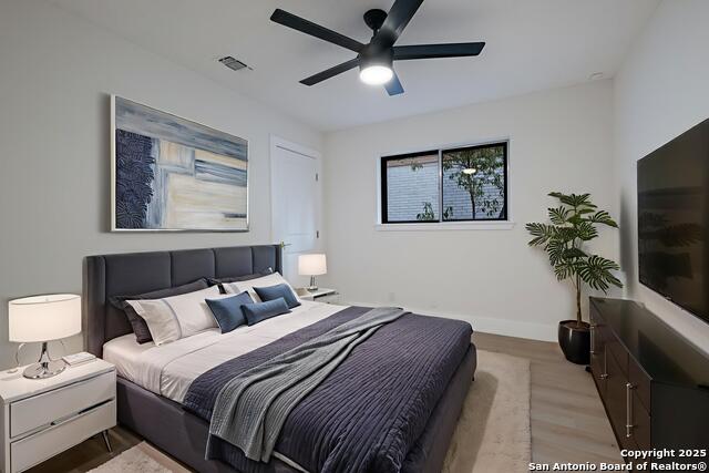 Image 30 of 36 For 6006 Forest Ledge