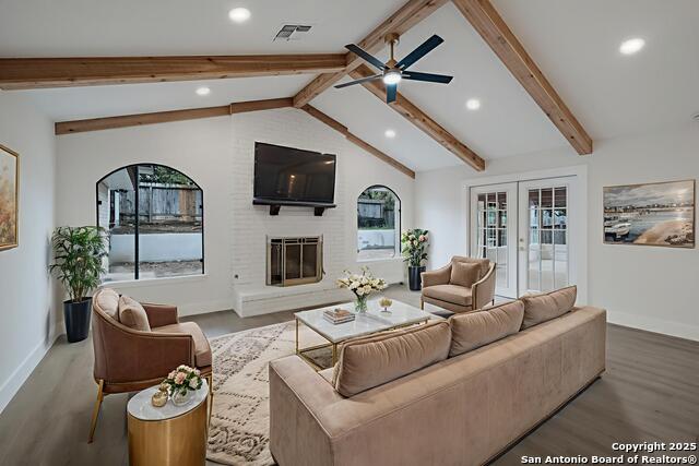 Image 4 of 36 For 6006 Forest Ledge