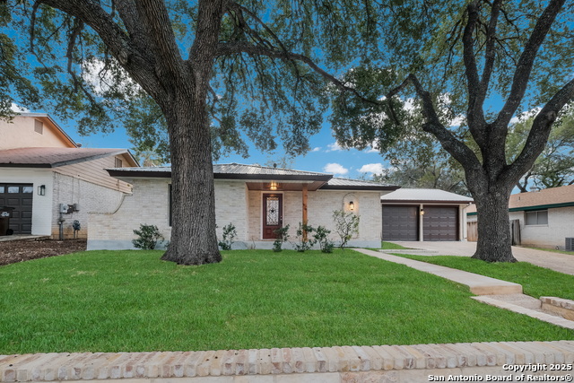 Image 9 of 36 For 6006 Forest Ledge