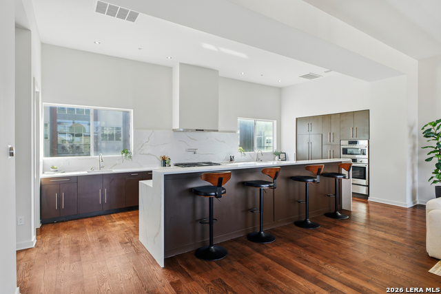 Image 11 of 36 For 1136 Quincy E 1136