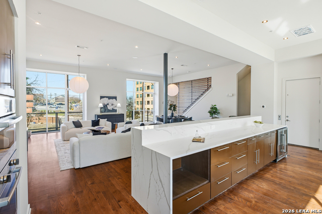 Image 12 of 36 For 1136 Quincy E 1136