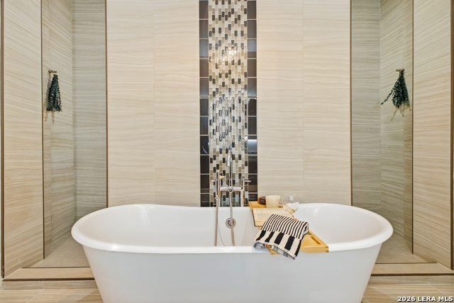 Image 20 of 36 For 1136 Quincy E 1136