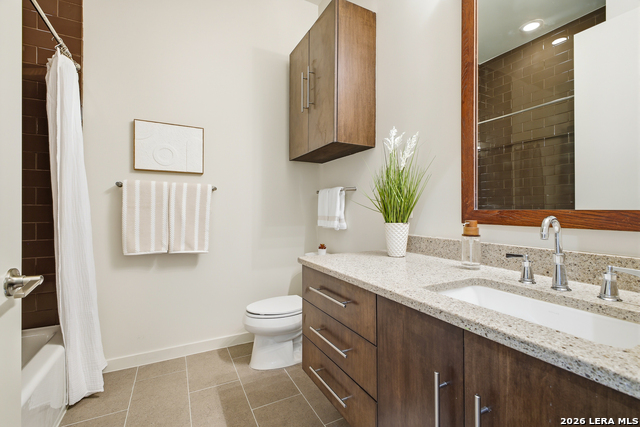 Image 26 of 36 For 1136 Quincy E 1136