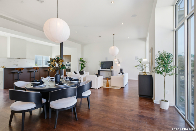 Image 7 of 36 For 1136 Quincy E 1136