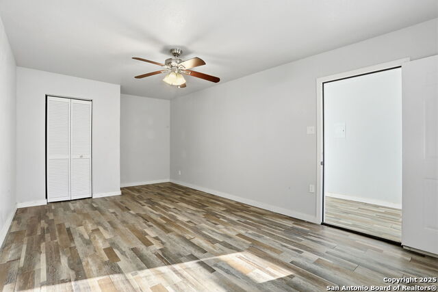 Image 15 of 21 For 402 Mockingbird