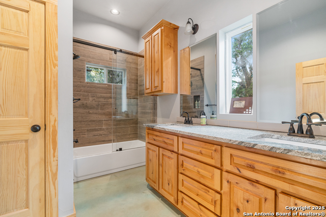 Image 15 of 45 For 1110 Grandview