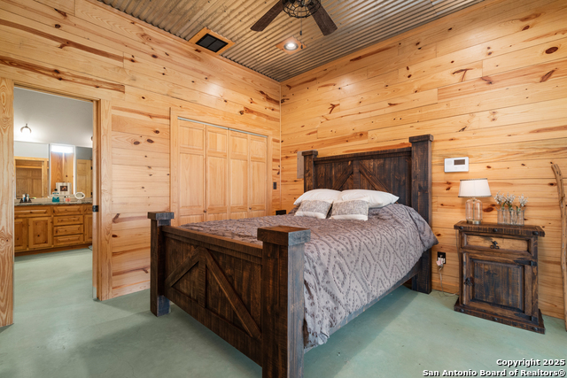 Image 19 of 45 For 1110 Grandview