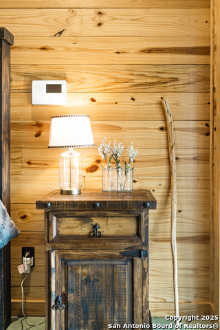 Image 35 of 45 For 1110 Grandview