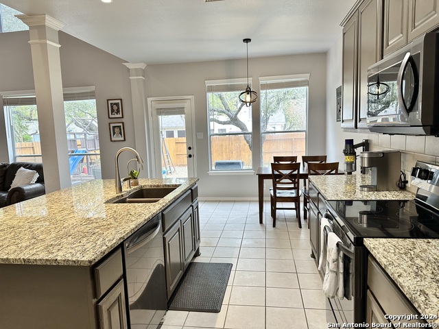 Image 5 of 28 For 1326 Delmont