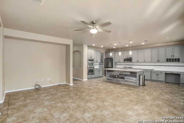 Image 12 of 44 For 4002 Calle De Cobre