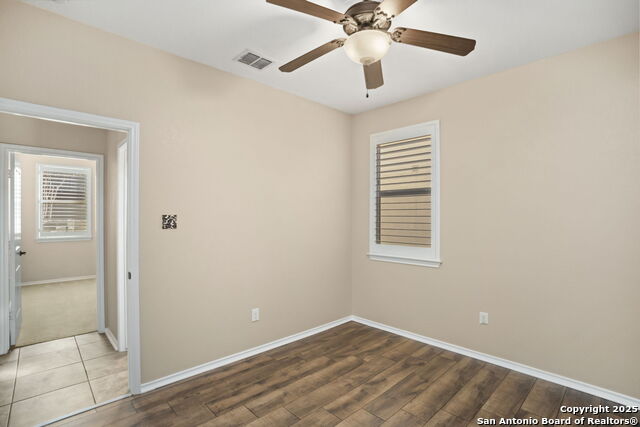 Image 16 of 44 For 4002 Calle De Cobre