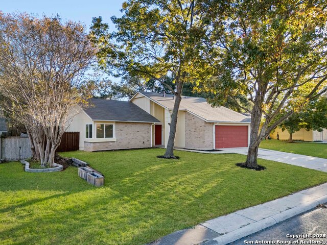 Image 3 of 37 For 5914 Brambletree