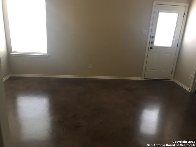 Image 4 of 11 For 2612 - 2614 Pahmeyer