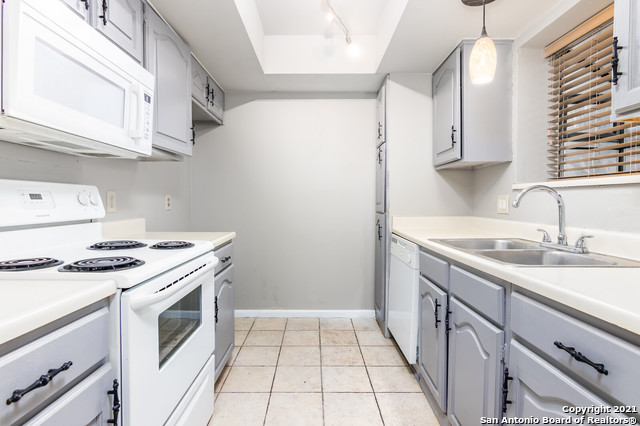 Details for 11843 Braesview 301, San Antonio, TX 78213