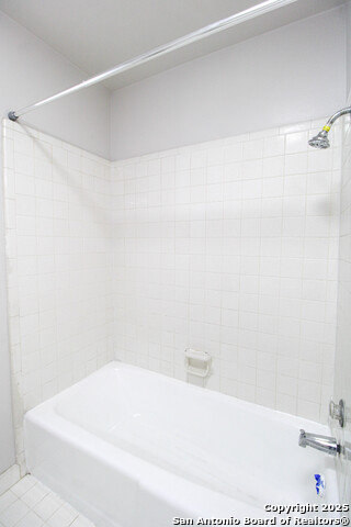 Image 27 of 34 For 1031 Fabulous