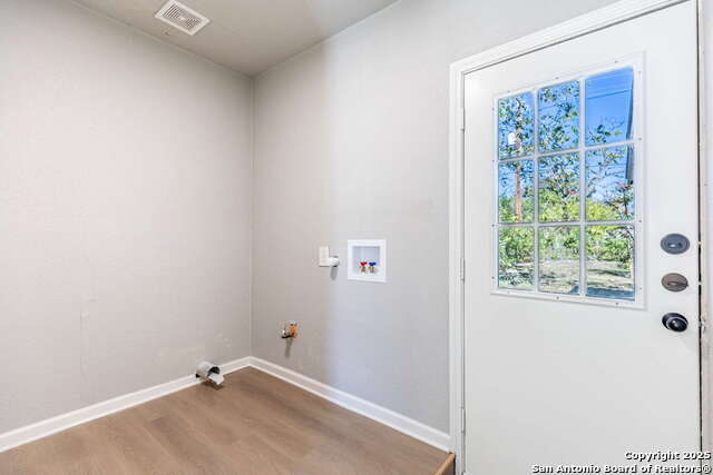 Image 14 of 32 For 97 Denton  