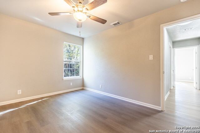 Image 19 of 32 For 97 Denton  